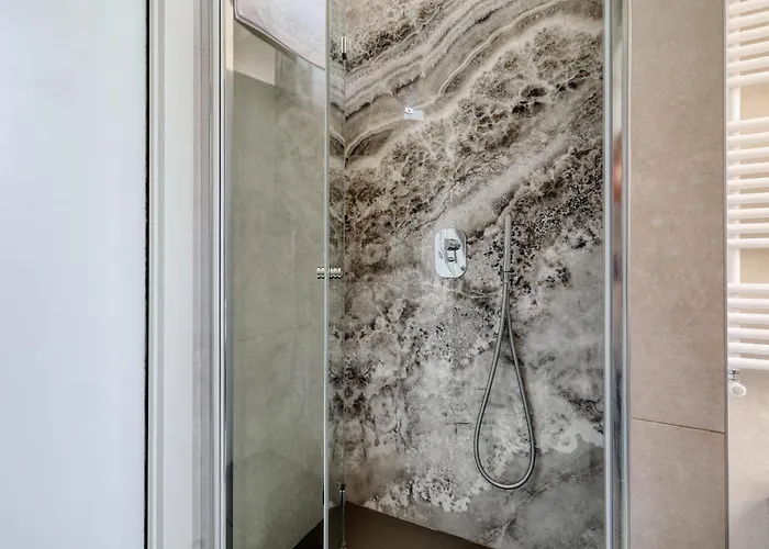 Lattanzio Charming - Porta Romana Mm3 Milano