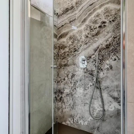 Lattanzio Charming - Porta Romana Mm3 Milán